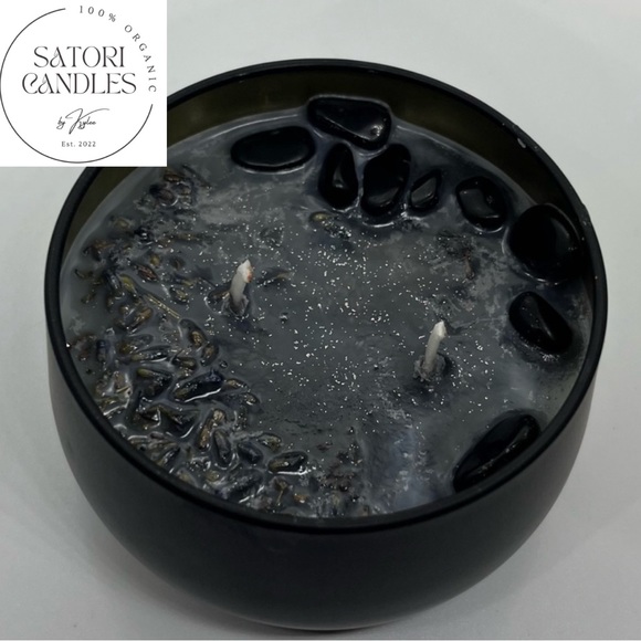 Hand Other - Black Lavender Crystal Candle 🕯